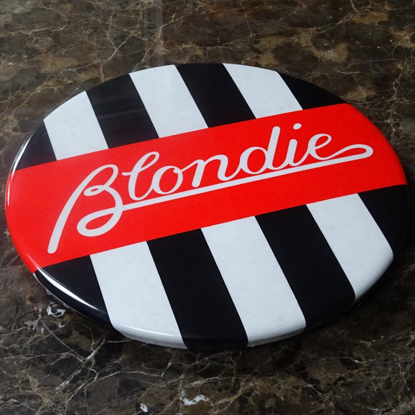 Blondie, Parallel Lines GIANT 3D Vintage Pin Badge